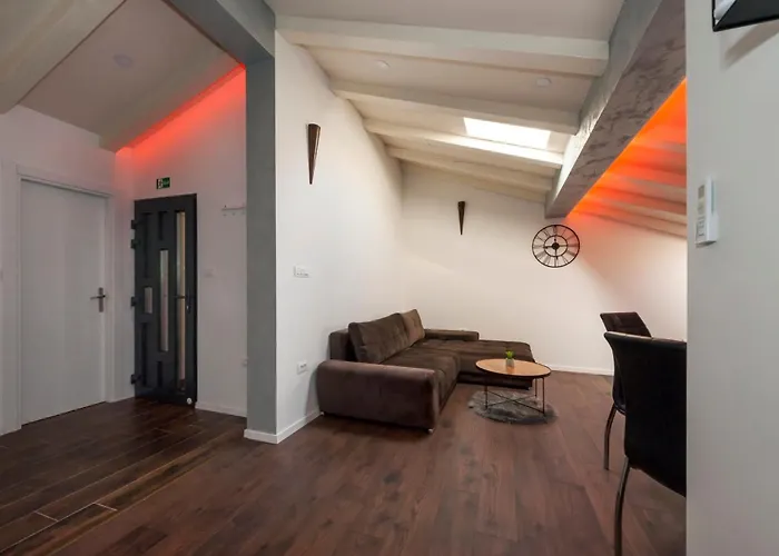 Apartment Deluxe A&a 3 *