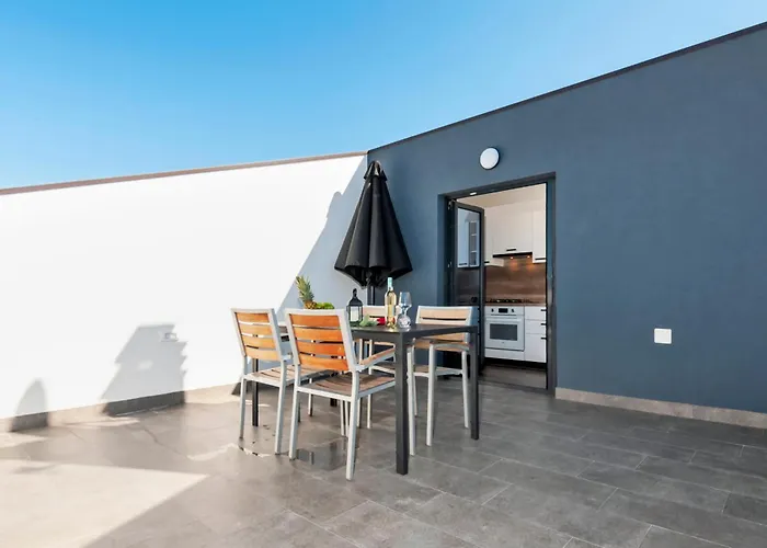 Deluxe A&a 3 Apartment *